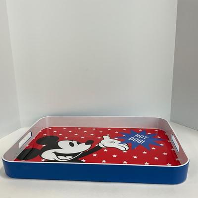 -144- KITCHEN | Mickey Mouse Tray & Oven Mitts