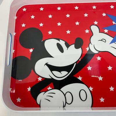 -144- KITCHEN | Mickey Mouse Tray & Oven Mitts