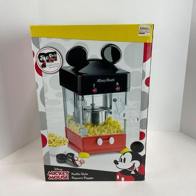 -147- KITCHEN | Mickey Mouse Kettle Style Popcorn Popper NWT