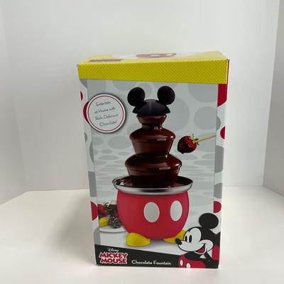 -148- KITCHEN | Mickey Mouse Chocolate Fountain NWT