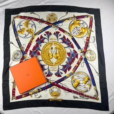 139 Authentic HERMÃˆS Carre 90 Silk Scarf Daimyo Princess du Soleil Levant by FranÃ§oise FaÃ§onnet 1990