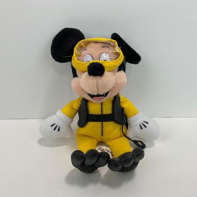 -155- PLUSH | Mickey Mouse NWT Pirate, Chef, Diving, Uncle Sam, & Director
