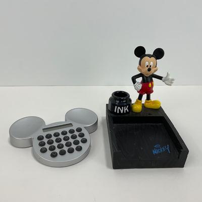 -169- DESK | Mickey Mouse Ink/Notepad Holder & Calculator