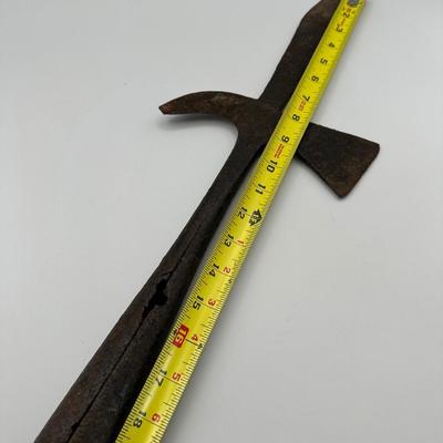 Early Colonial American Halberd