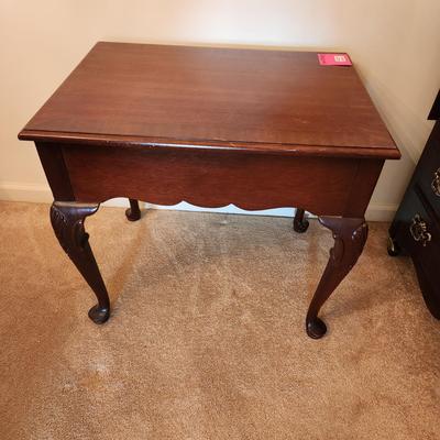 Hammary Solid Wood Side Table 20x27x24H