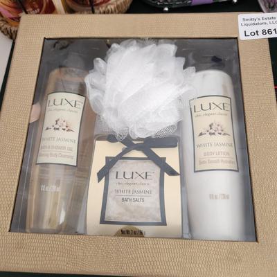 Soap & Lotions Lot Maja, Ivy & Castle, Luxe, Lila Grace,Simple Pleasure