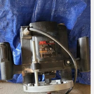 SKIL Router and Edge Guide