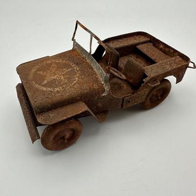 Tin Toy Army Jeep.