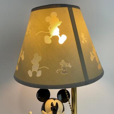 -177- COLLECTIBLE | Animatronic Mickey Mouse Lamp