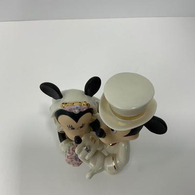 -184- LENOX | Vintage Disney â€œMinnies Dream Weddingâ€ Figure