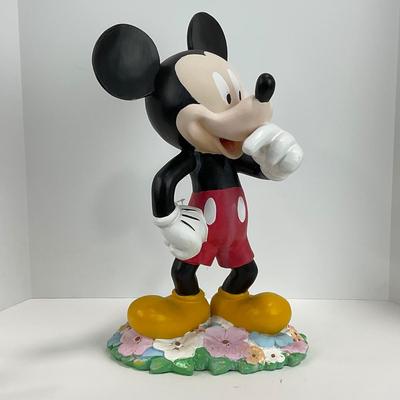 -197- GARDEN | Mickey Mouse Garden Statue