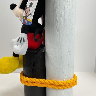 -200- GARDEN | Mickey Mouse Solar Garden Statue