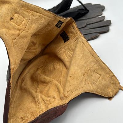 WW2 Leather Flight Helmet, Gloves & Goggles