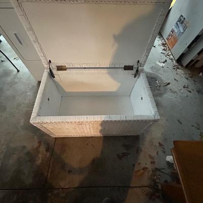 WHITE WICKER CHEST