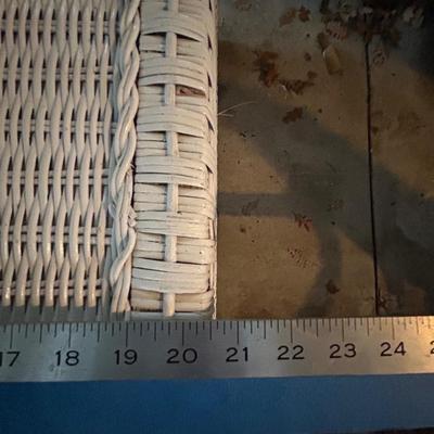 WHITE WICKER CHEST