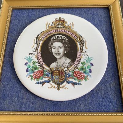 Queen Elizabeth Silver Jubilee Porcelain Mounted