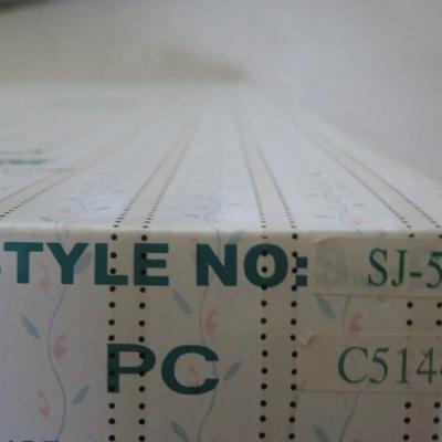 Vintage Seymour Mann Connoisseur Collection Doll , MCMXCIX - NIB COA