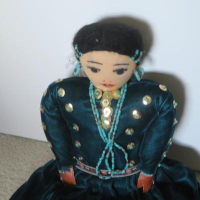 Vintage Moscow Russian Souvenir Doll Traditional Dress Blinking Eyes 1980s