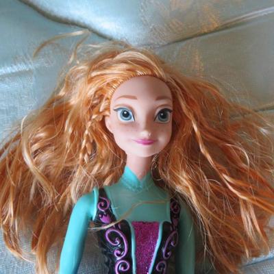 Barbie doll lot of 4 - as seen