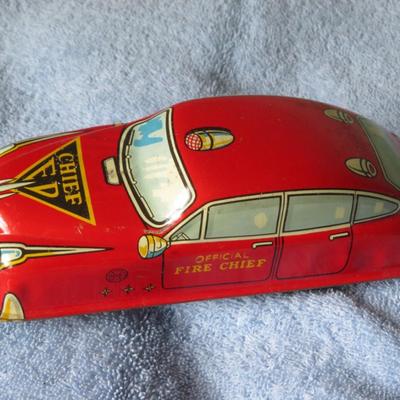 Vintage Marx Tin Litho Friction Official Fire Chief FD Plate