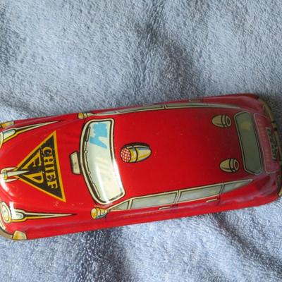 Vintage Marx Tin Litho Friction Official Fire Chief FD Plate