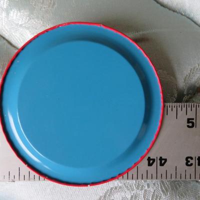 Ohio Art Tin Toy Cat 6 Piece Dish Set, Cups, Saucers, Plate and Pot with box