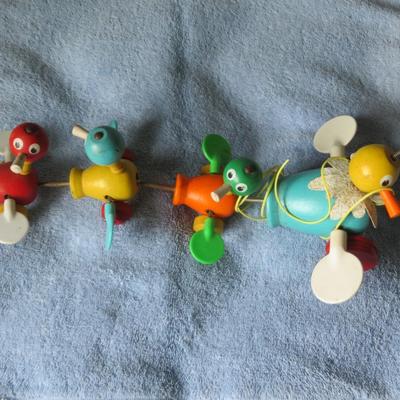 Vintage Fisher Price Wooden Ducks Pull Toy Mama Duck & 3 Babies Quacky Family Great Adventures Antiques Great Adventures Antiques