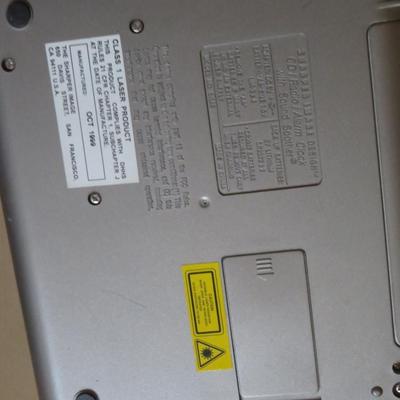 Sharper Image Design CD / Radio / Alarm Clock