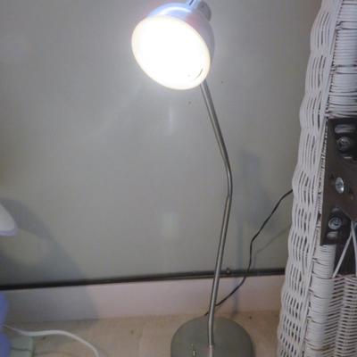 Vintage midcentury Style Stainless Steel Gooseneck Desk Lamp - Modern Stainless Steel Gooseneck Desk Lamp