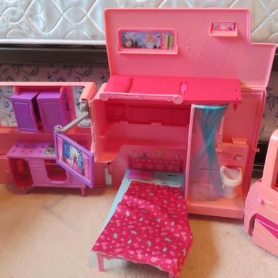 Barbie Sisters Deluxe Camper Rv Fold Out Motorhome - as seen