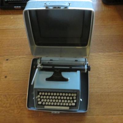 Remington 11 Portable Typewriter