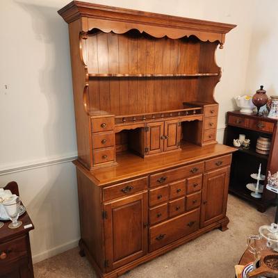 Solid Wood 2 Piece China Hutch 55x20x76