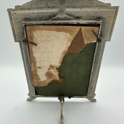 WW1 Cast Iron Picture Frames. (5 total)