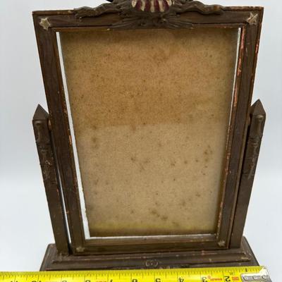 WW1 Cast Iron Picture Frames. (5 total)