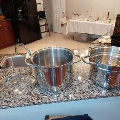 Wolfgang puck 8 quart strainer pot