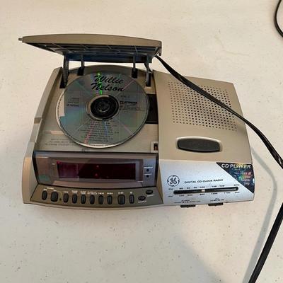 GE digital CD clock radio