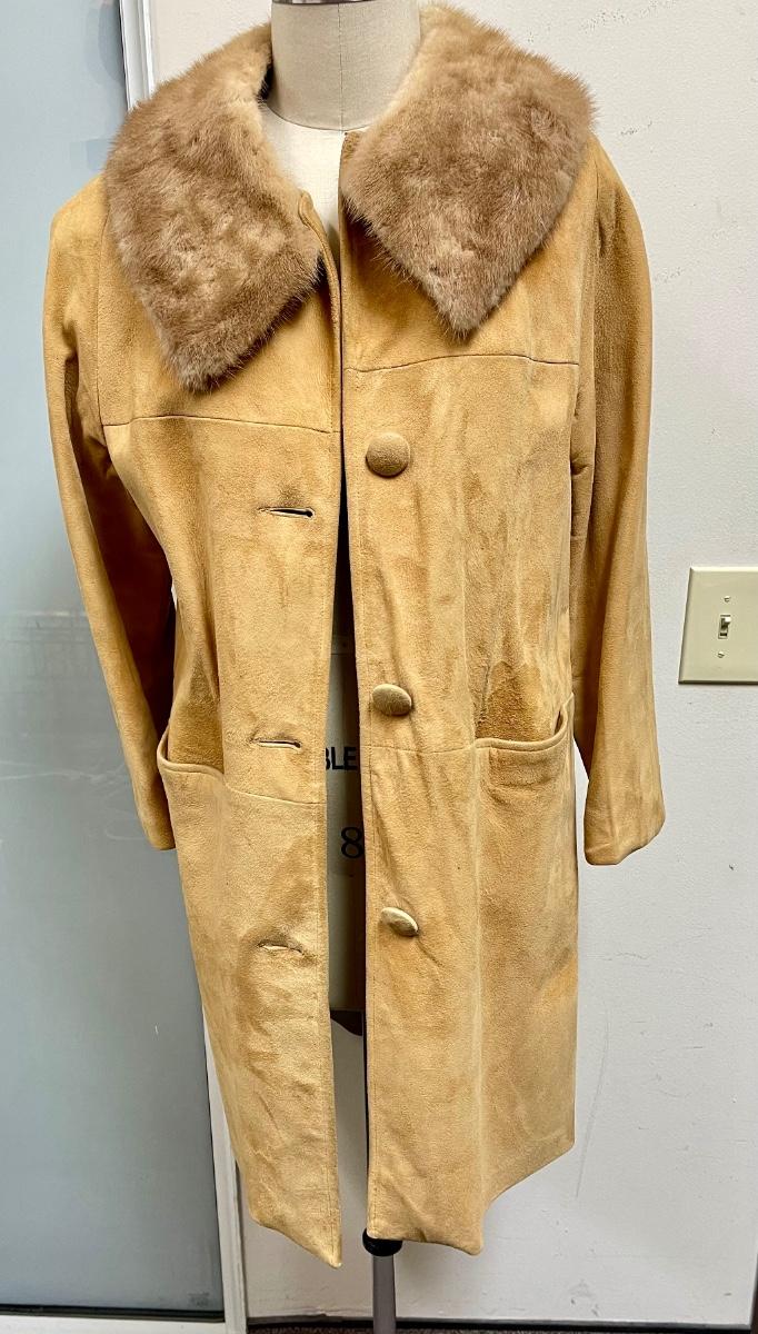 Vintage Suede Leather Coat with Fur Collar | EstateSales.org