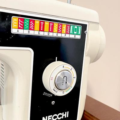NECCHI ~ 520 Sewing Machine ~ With Solid Wood Cable