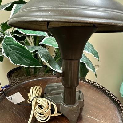 Antique 1920's Art Deco lamp with mushroom shade