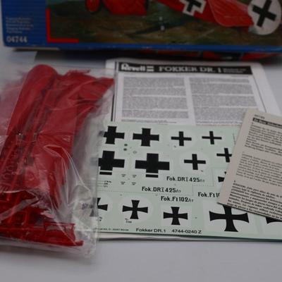 Triplane Model Kit & WWII Model Cast Tootsie Toy Planes