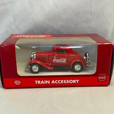 Coca Cola Brand Diecast 1930s Nostalgic Auto Train Accessory
