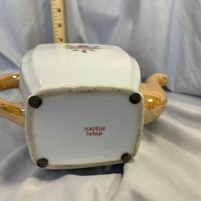 1950s Made in Japan Peach Lustreware Teapot