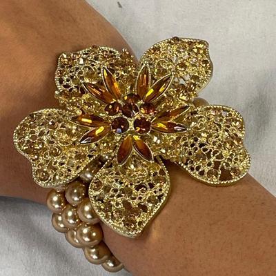 Larges Flower Bracelet