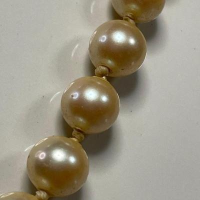 Champagne Faux Pearl Choker