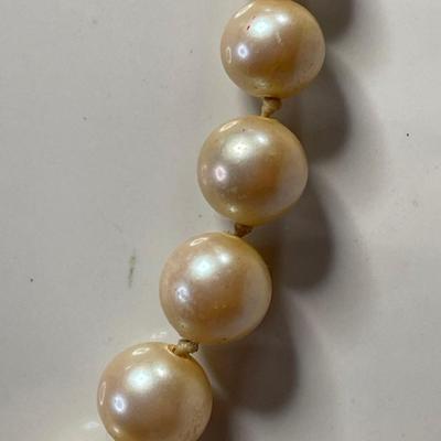 Champagne Faux Pearl Choker