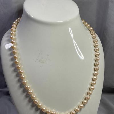 Faux Ivory Pearl Necklace