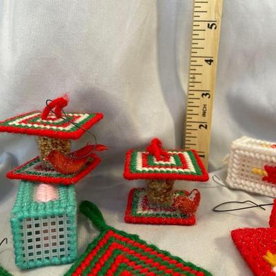 Plastic Canvas Christmas Ornaments