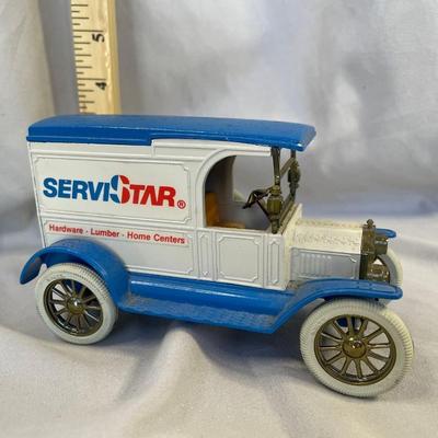 ERTL Diecast 1917 Model T Van Bank