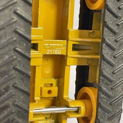 ERTL Diecast VFS50 1/64 Scale Fertilizer Trailer