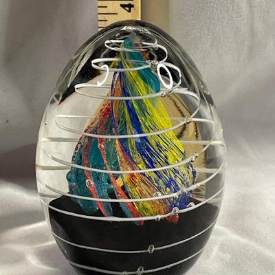 Double Swirl Glass Egg Paperweight